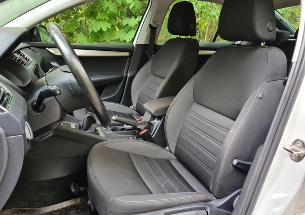 Skoda Octavia cena 59900 przebieg: 87749, rok produkcji 2019 z Łódź małe 407